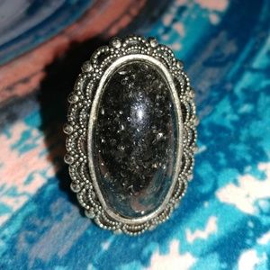 Sparkly Black and Silver Metal Elongated Ring
